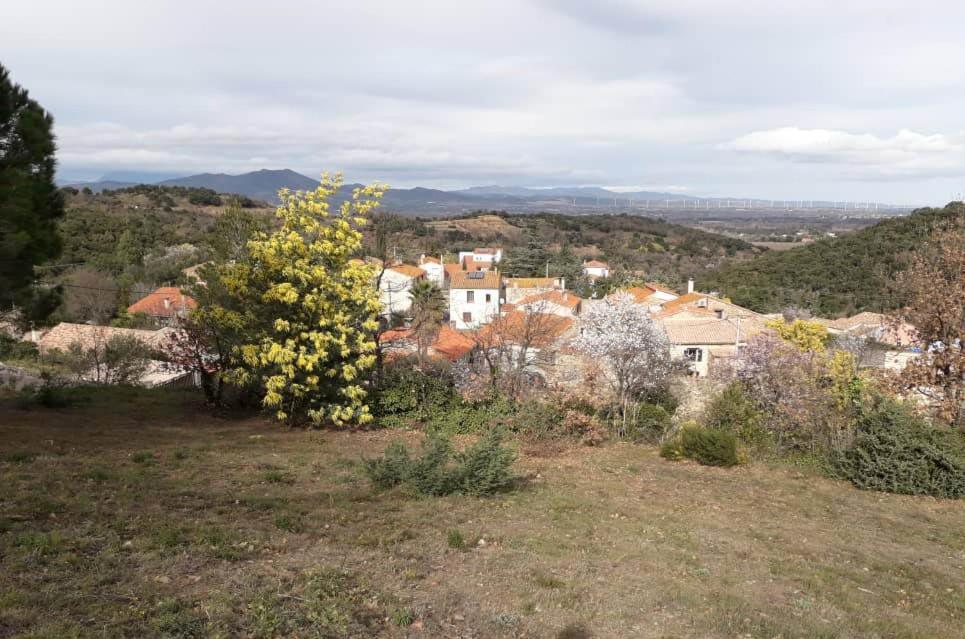 Holiday home Maison Chaleureuse Au Coeur Des Aspres Camelas
